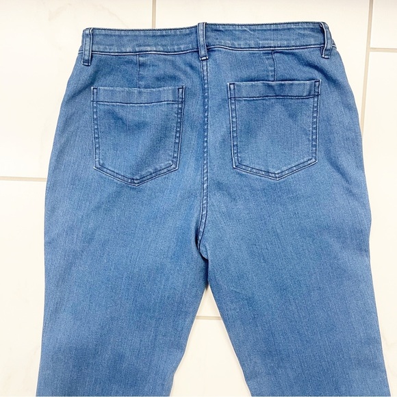 Vince Camuto bootcut flare jeans size 4 - Picture 10 of 13